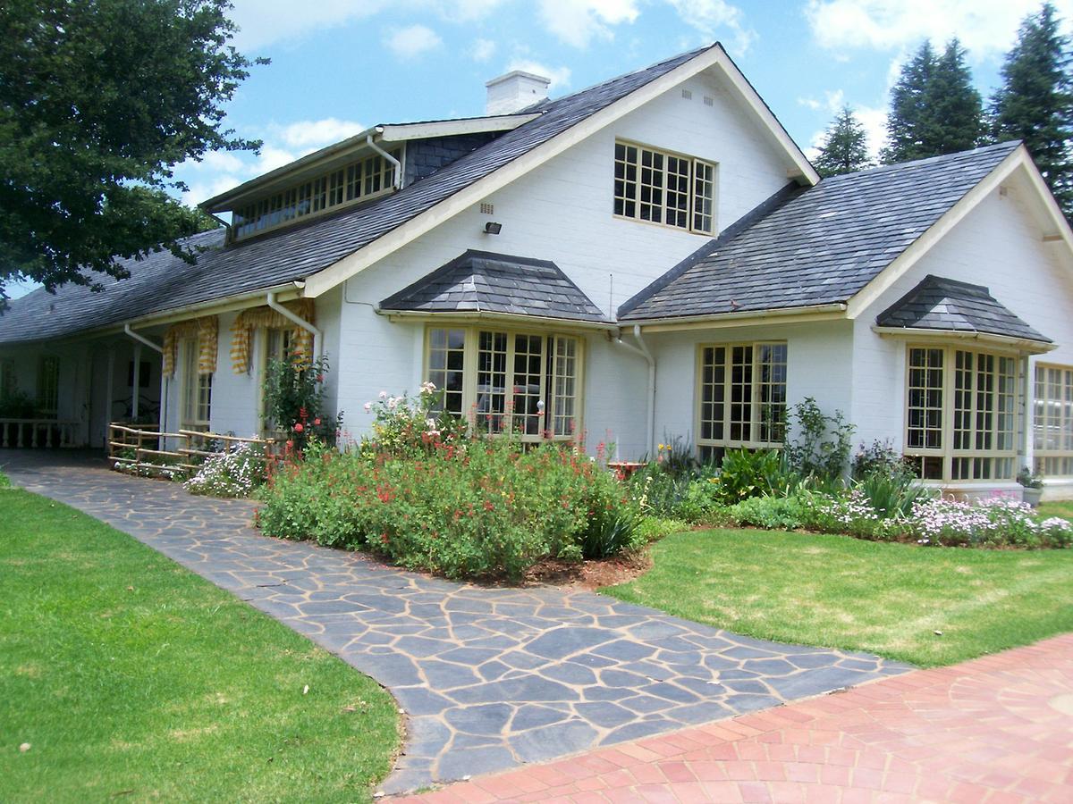 Cedar Garden Bed & Breakfast Underberg Exterior photo
